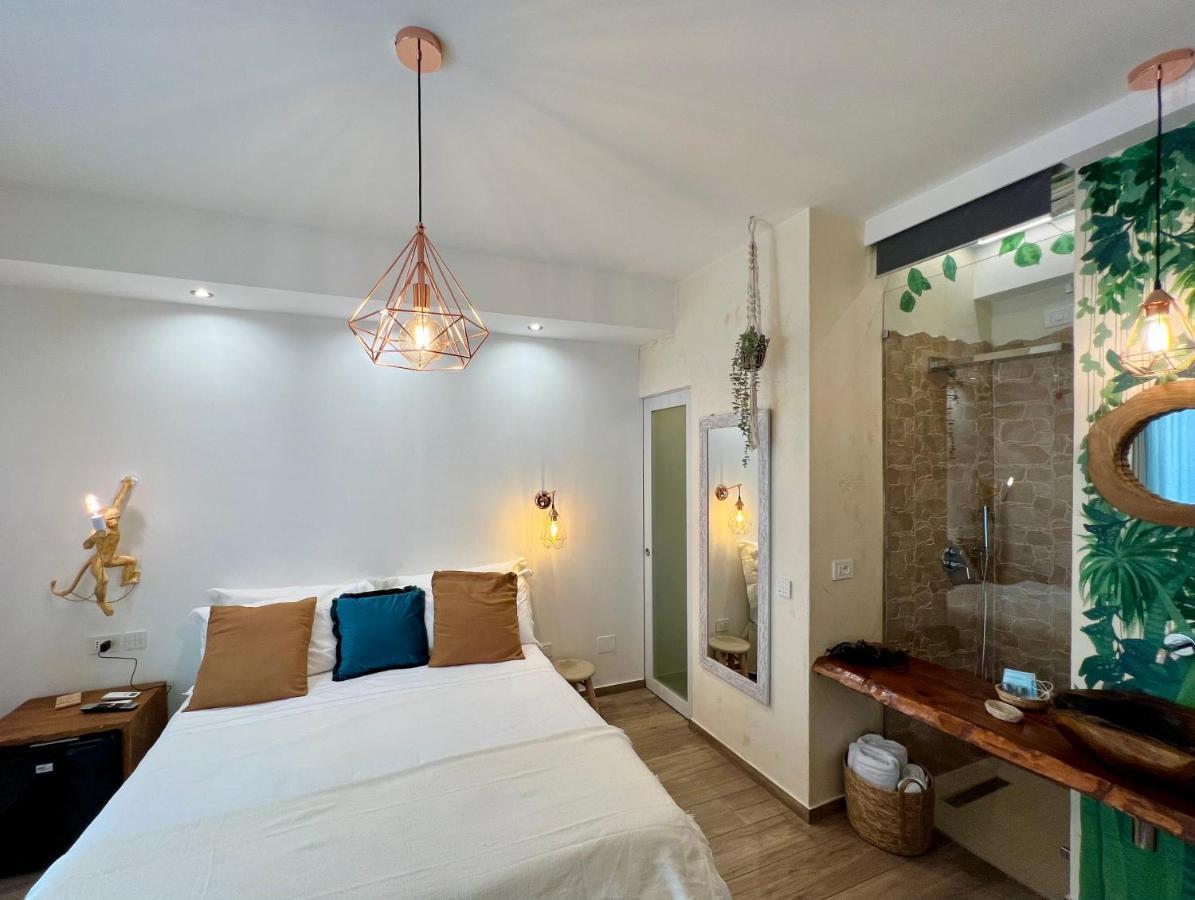 Bed & Breakfast Urban Jungle Napoli